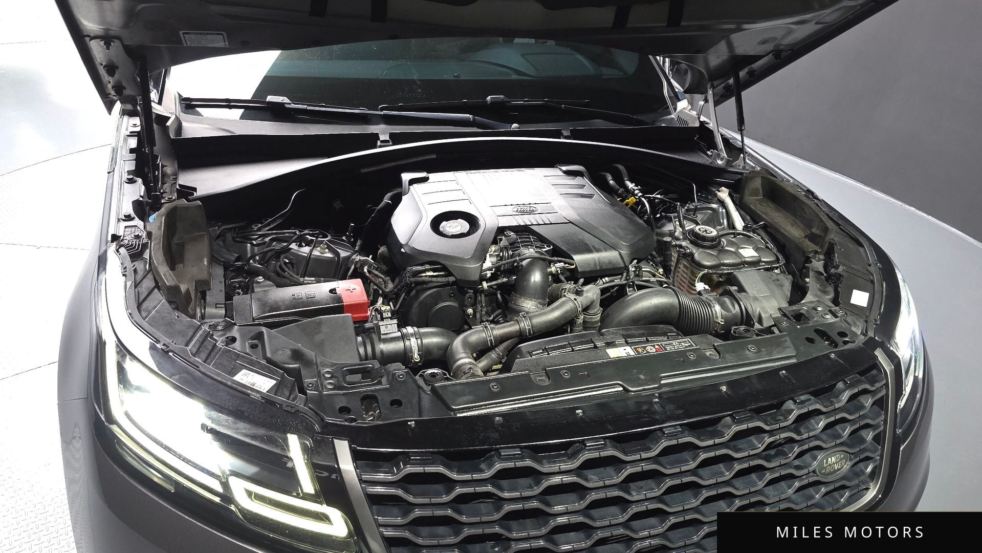 Land Rover Range Rover Velar 2018 — миниатюра 6