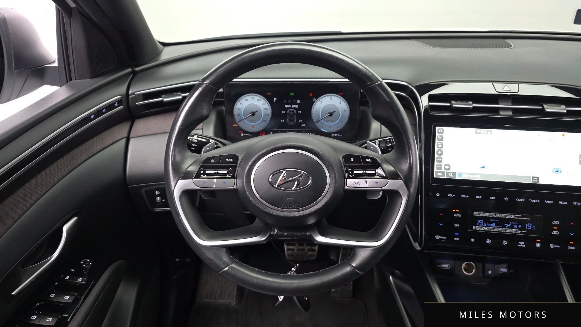 Hyundai Tucson 2022 — миниатюра 19