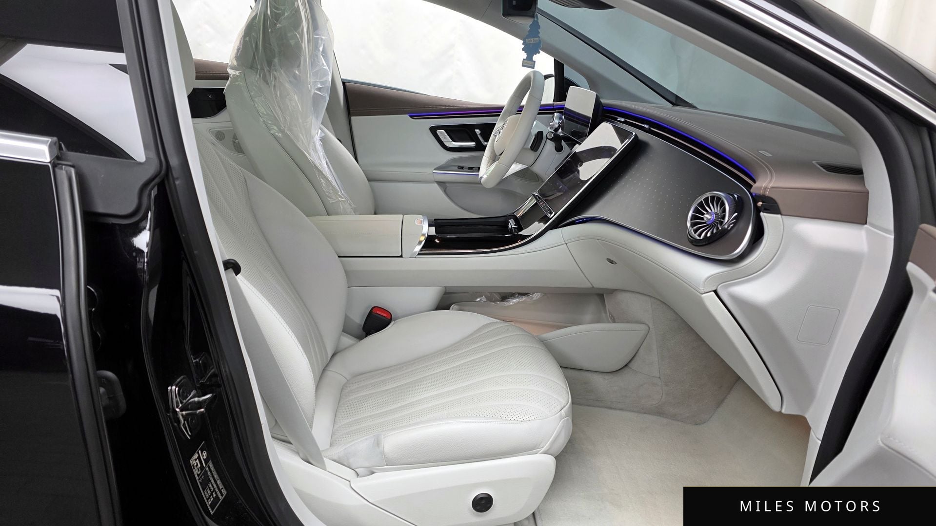Mercedes-Benz EQE V295 2024 — миниатюра 11