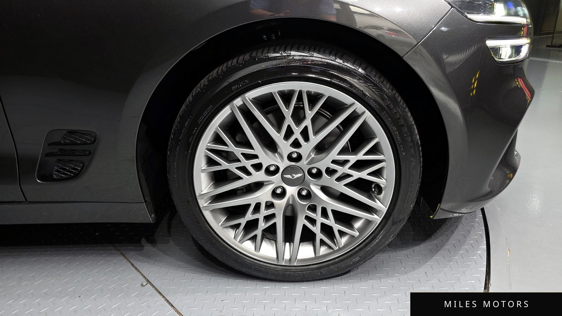 Genesis 뉴 G70 2022 — миниатюра 7