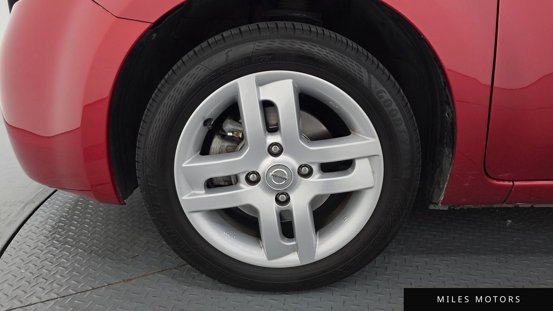 Nissan 큐브 2011 — миниатюра 5