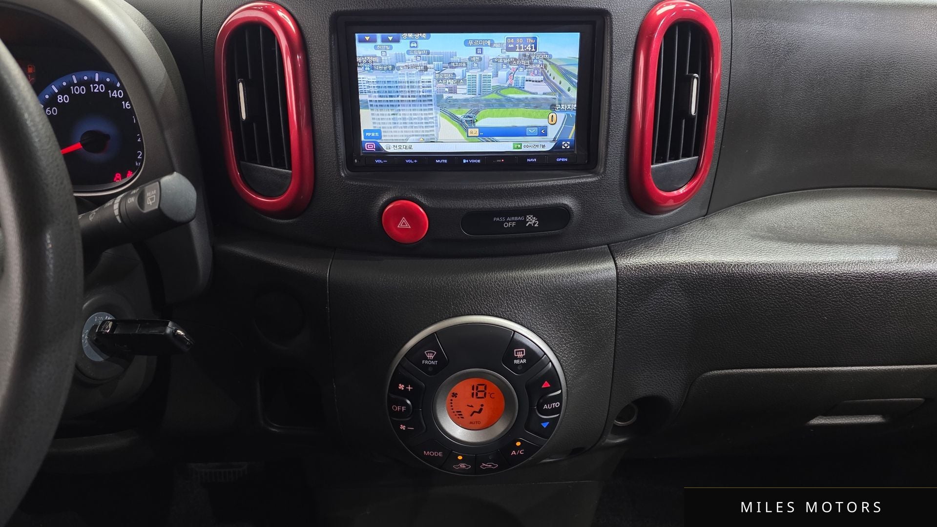 Nissan 큐브 2011 — миниатюра 15