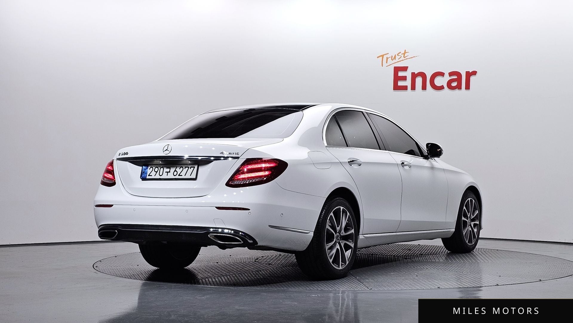 Mercedes-Benz E-Class W213 2018 — миниатюра 2