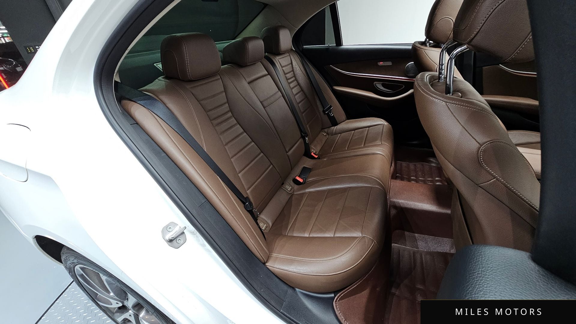 Mercedes-Benz E-Class W213 2018 — миниатюра 11
