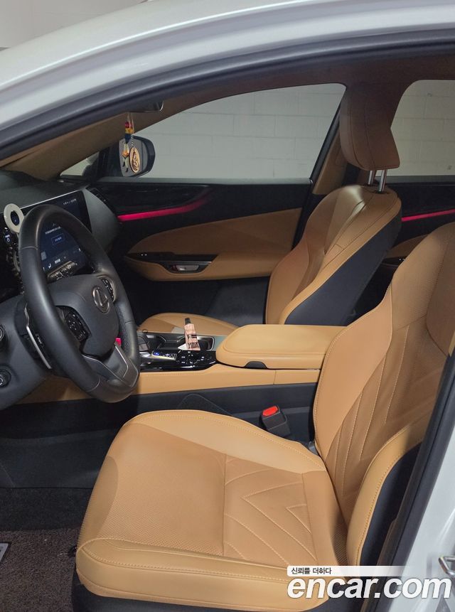 Лексус NX350h 2025 — миниатюра 8