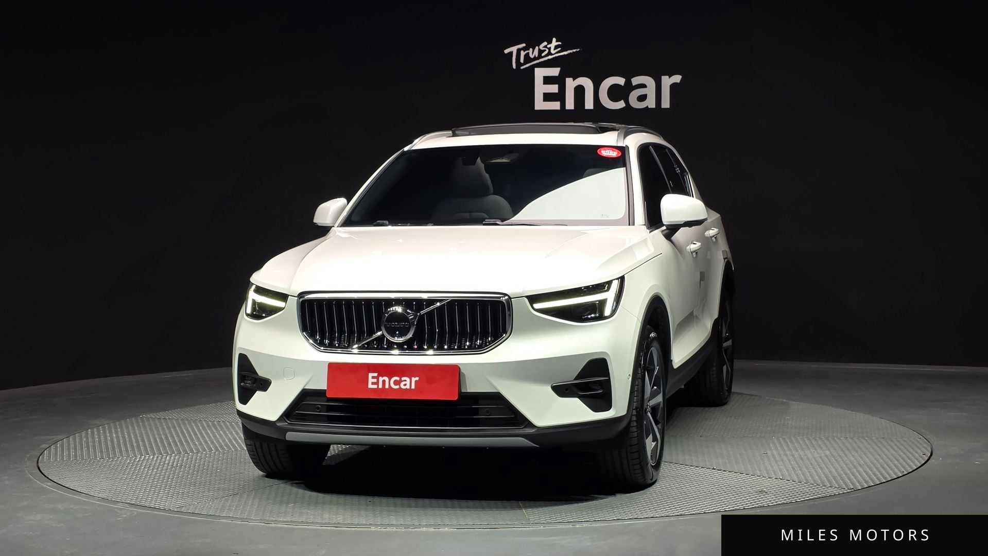 Volvo XC40 2026 — миниатюра 3