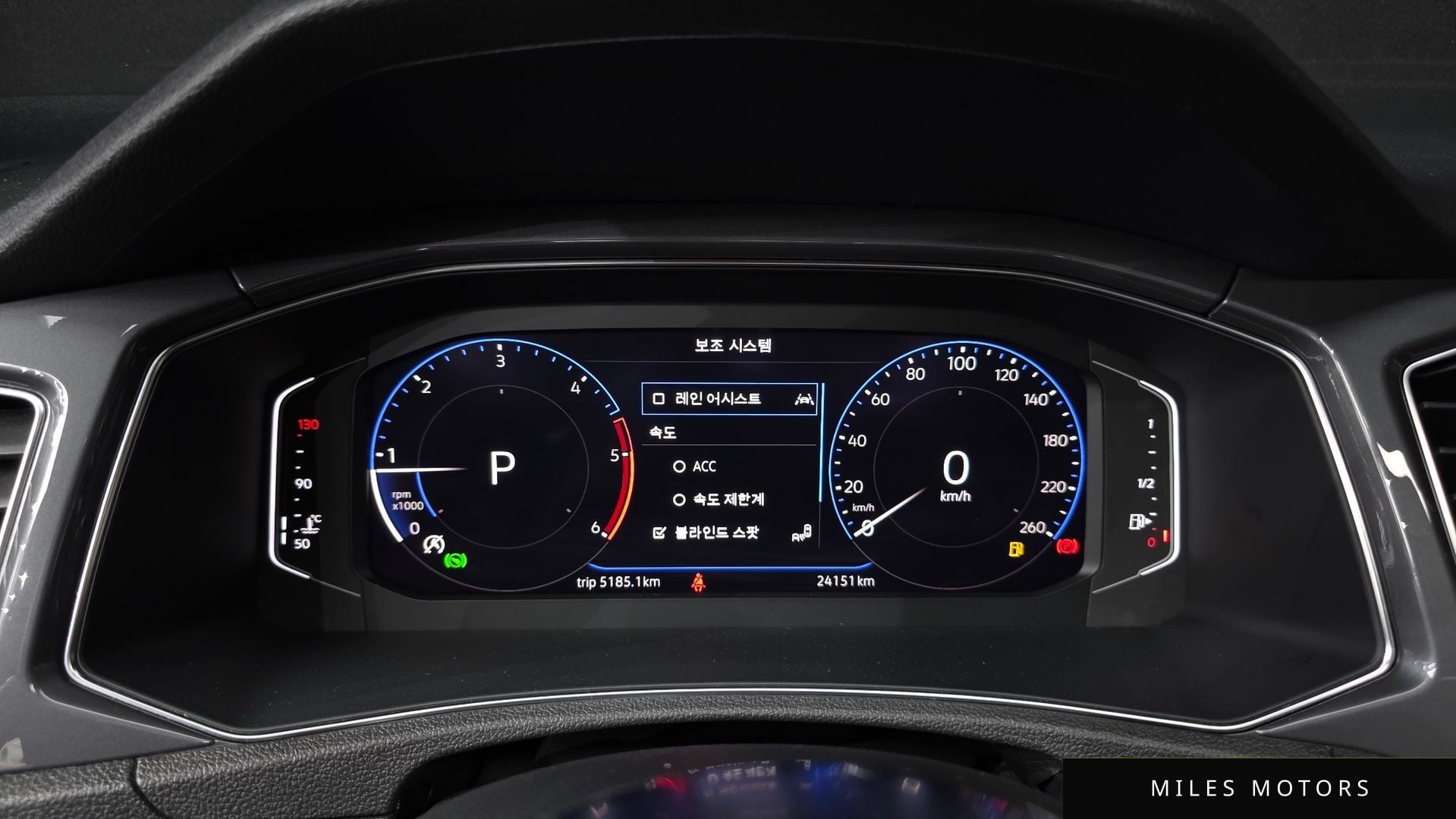 Volkswagen T-Roc 2022 — миниатюра 11