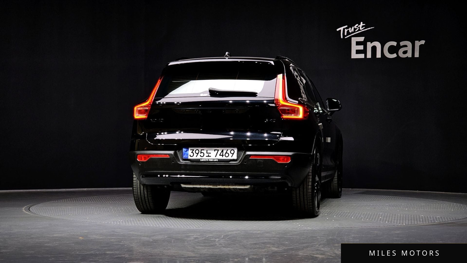 Volvo XC40 2025 — миниатюра 4