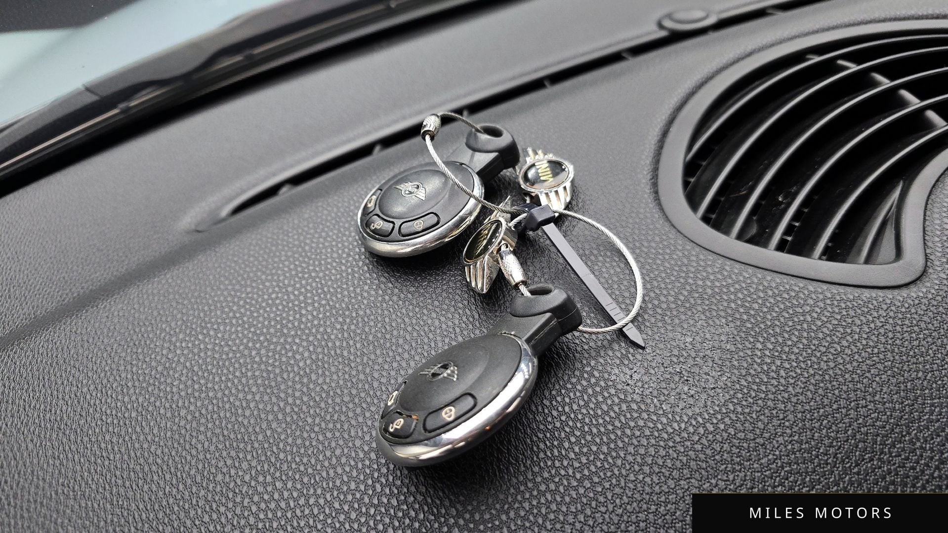 MINI 쿠퍼 2012 — миниатюра 18