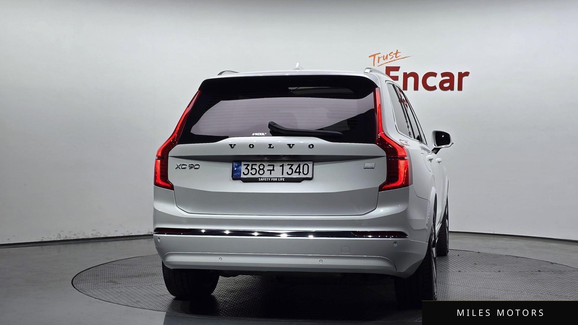 Volvo XC90 2024 — миниатюра 3