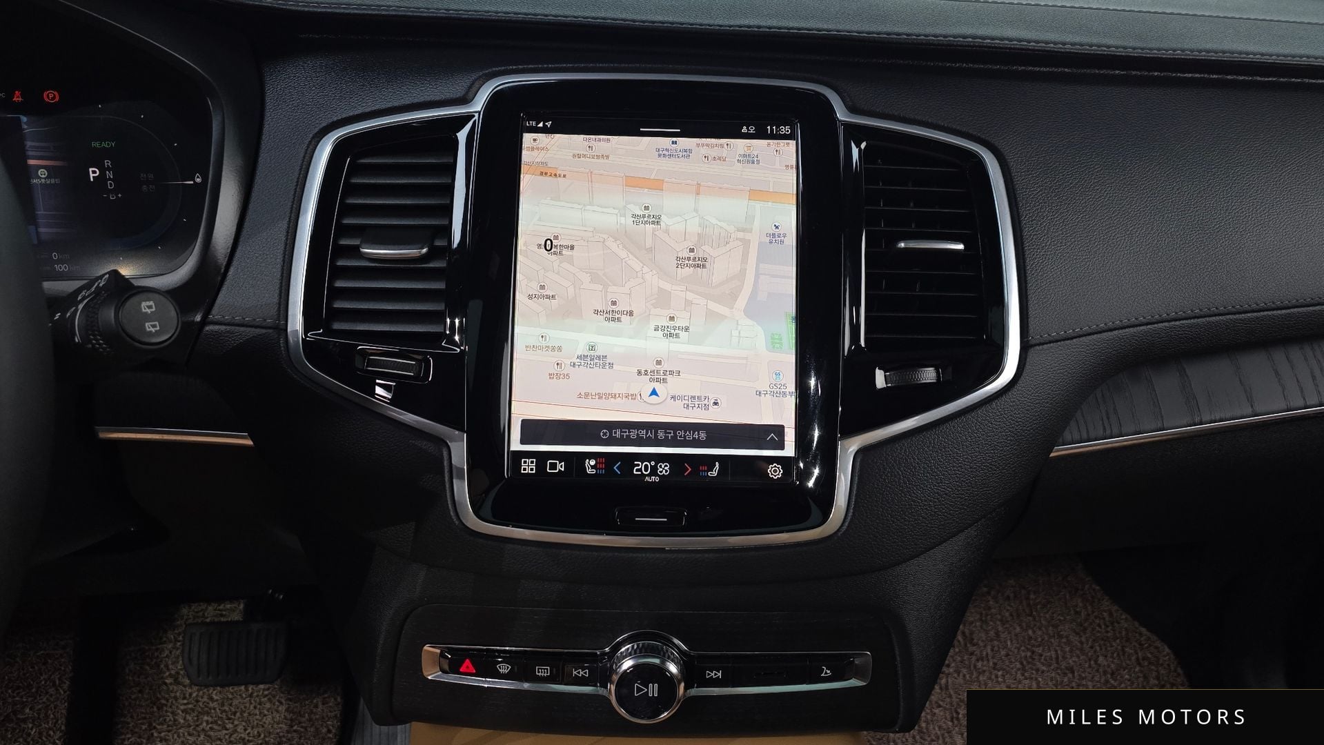 Volvo XC90 2024 — миниатюра 21