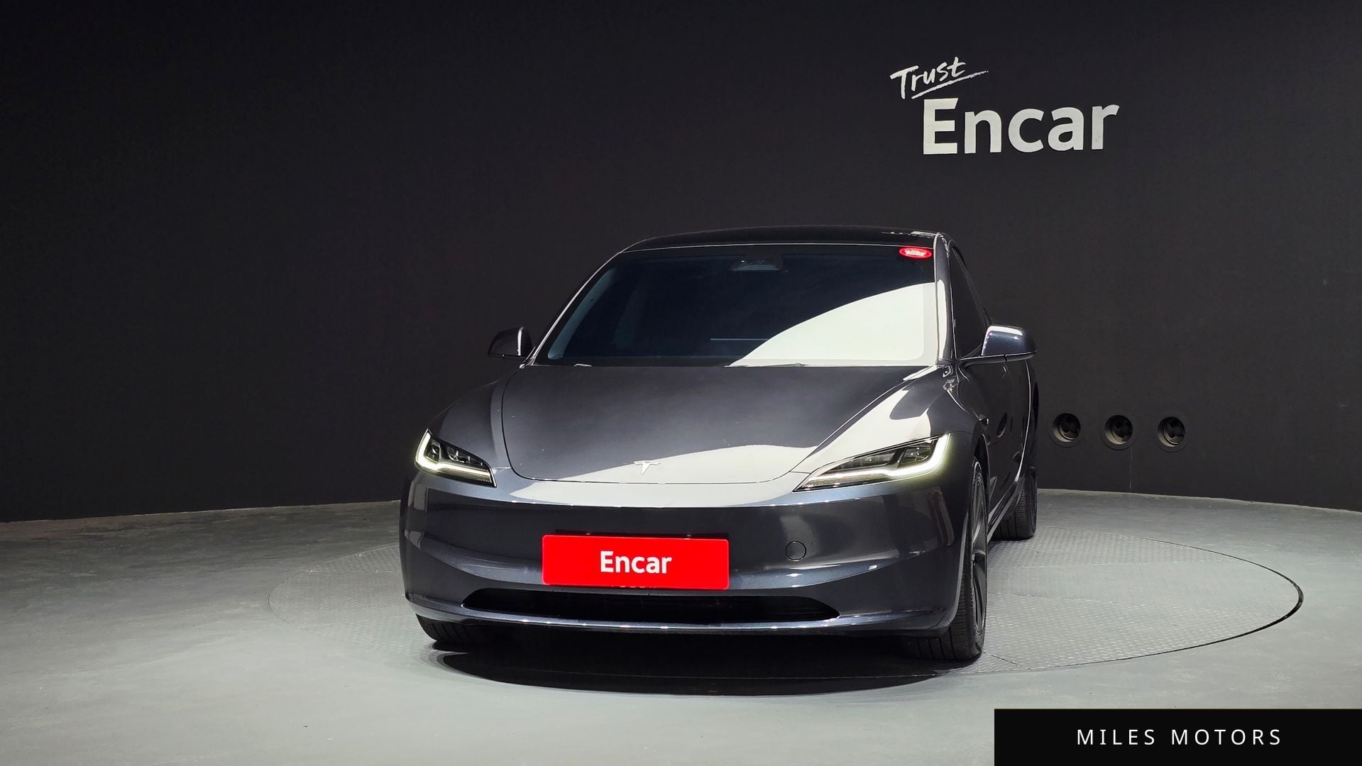 Tesla 모델 3 2024 — миниатюра 3