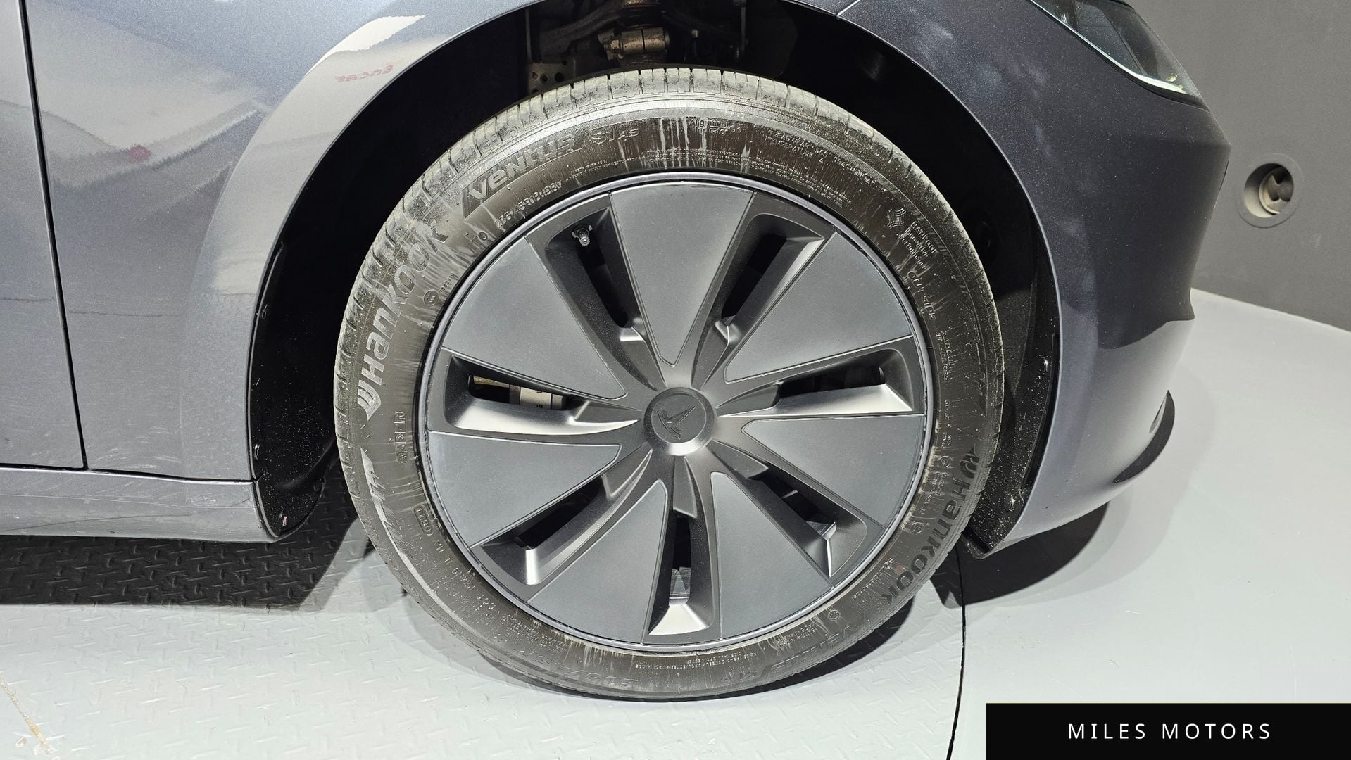 Tesla 모델 3 2024 — миниатюра 5