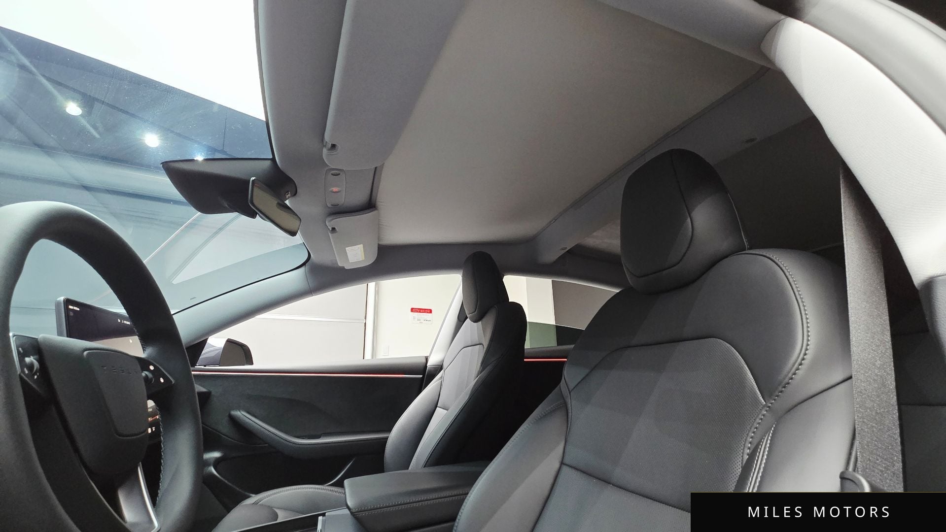 Tesla 모델 3 2024 — миниатюра 26