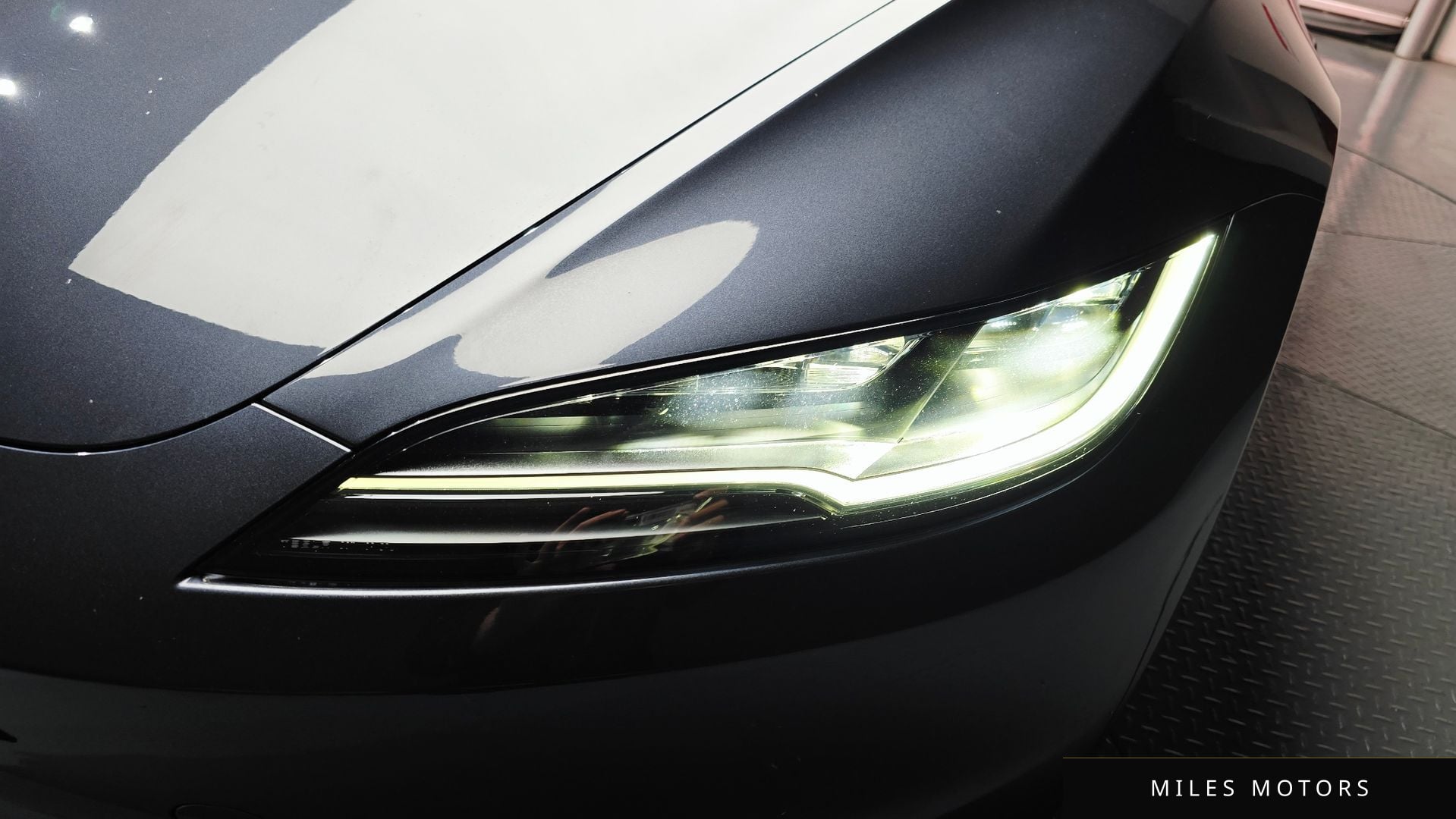 Tesla 모델 3 2024 — миниатюра 8
