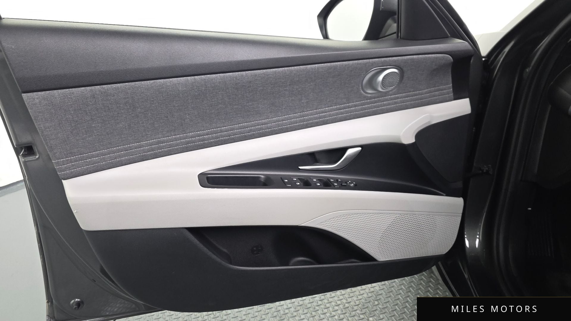 Hyundai AVANTE 2021 — миниатюра 14