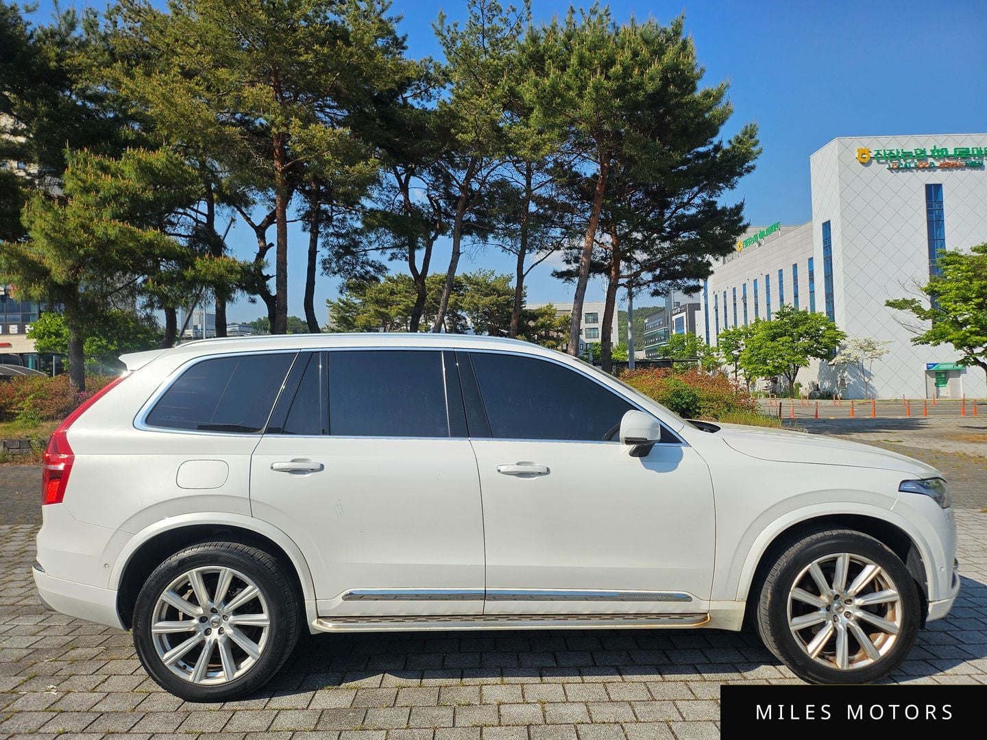 Volvo XC90 2018 — миниатюра 4