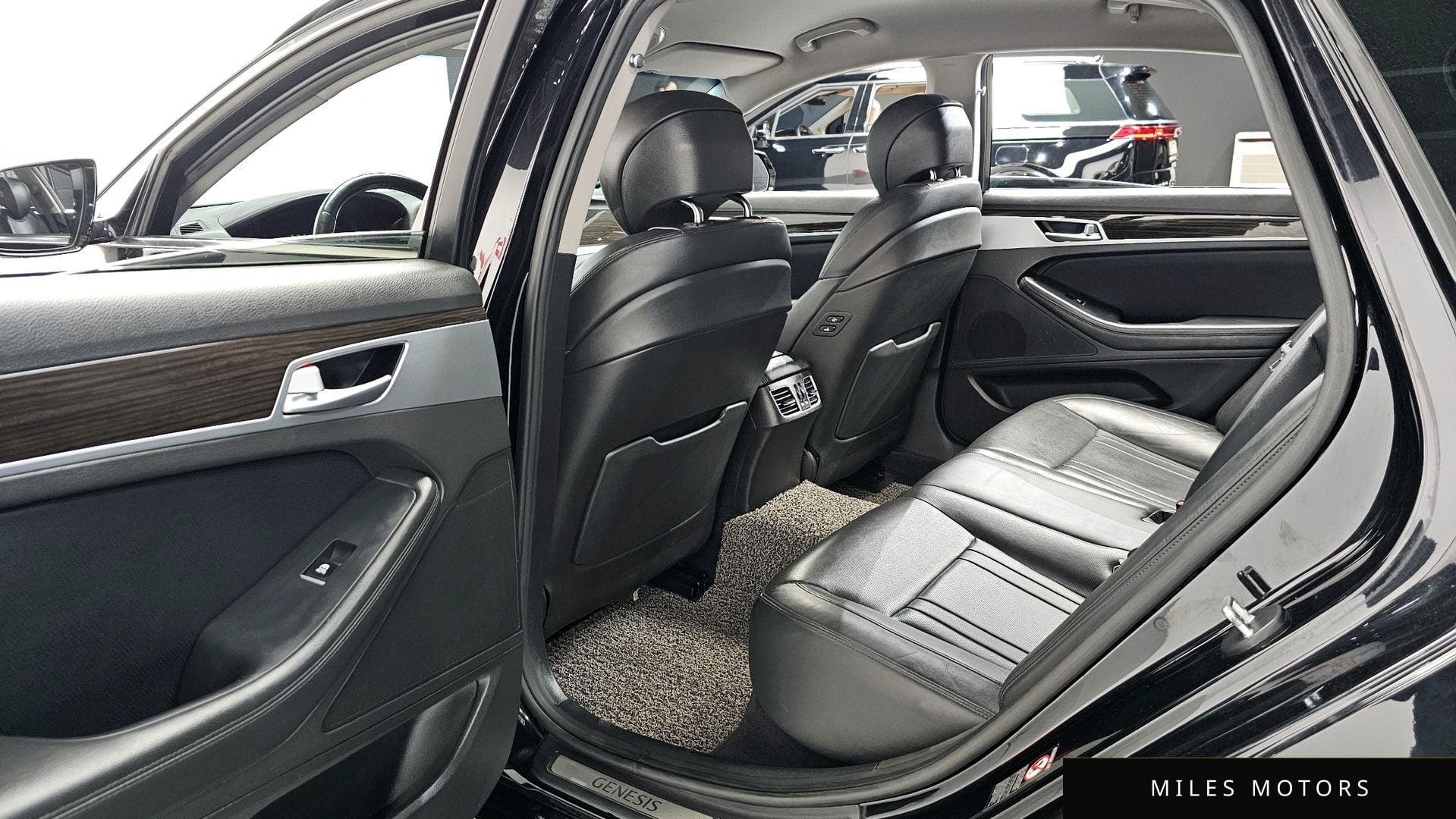 Genesis G80 2020 — миниатюра 11