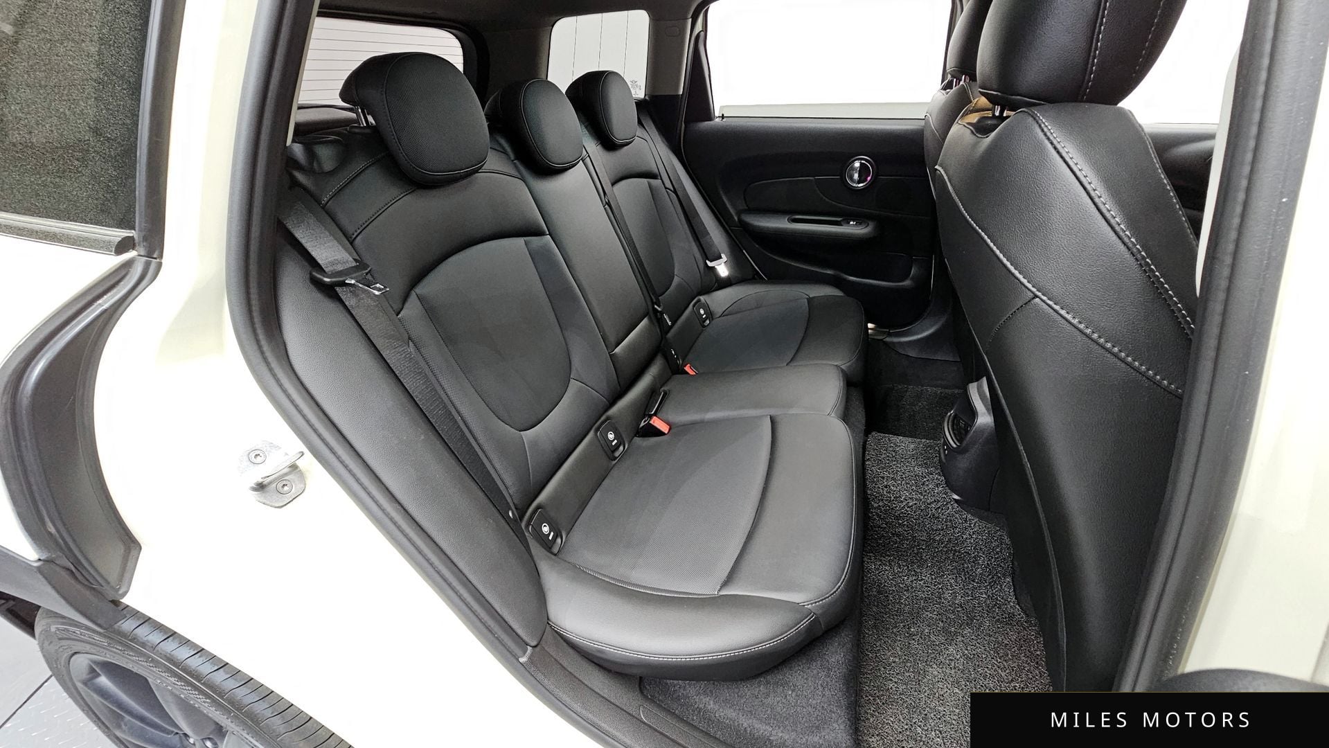 MINI Clubman 2020 — миниатюра 18