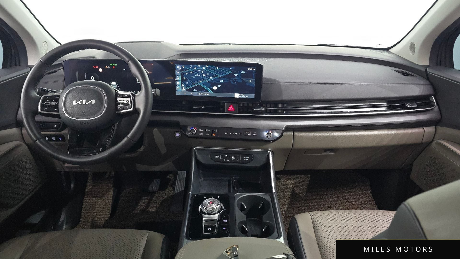 Kia Canival 2024 — миниатюра 10