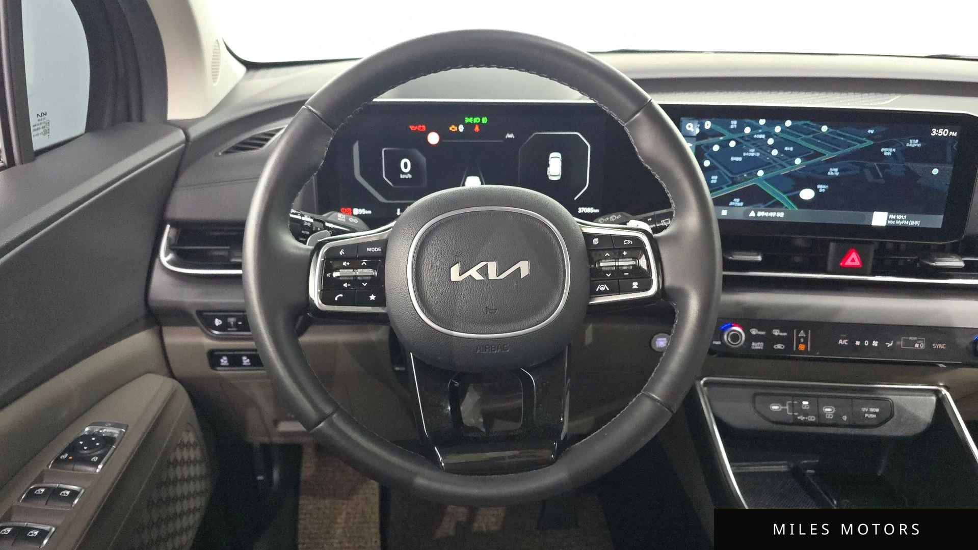 Kia Canival 2024 — миниатюра 19