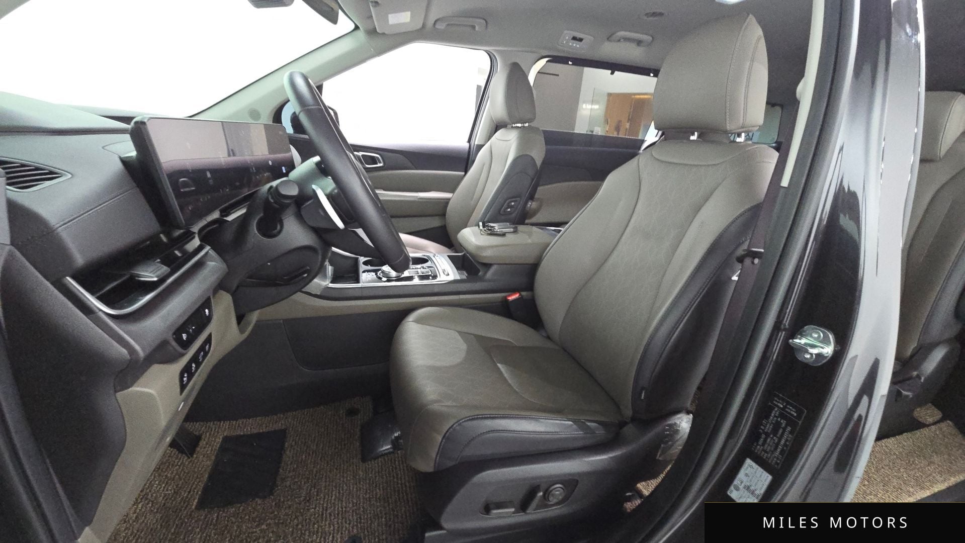 Kia Canival 2024 — миниатюра 16