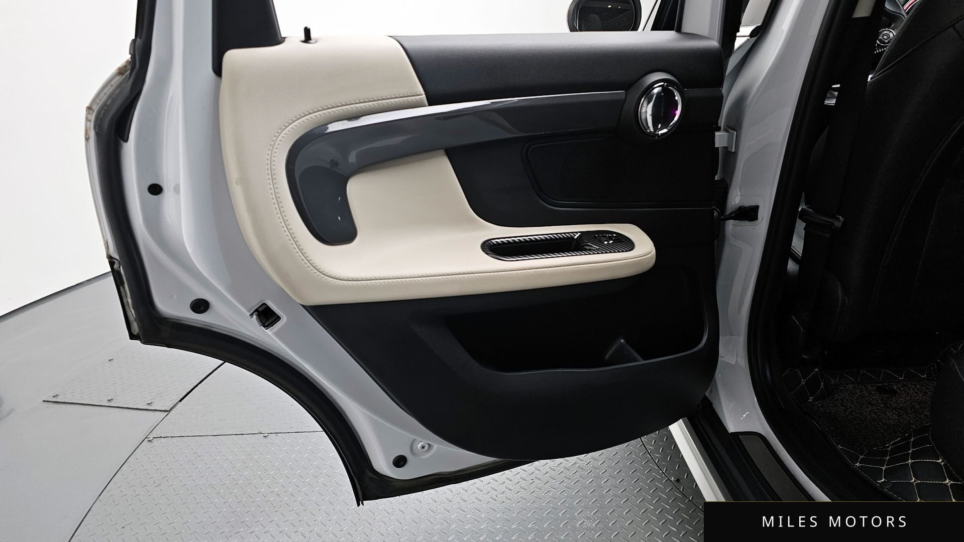 MINI Countryman 2019 — миниатюра 15