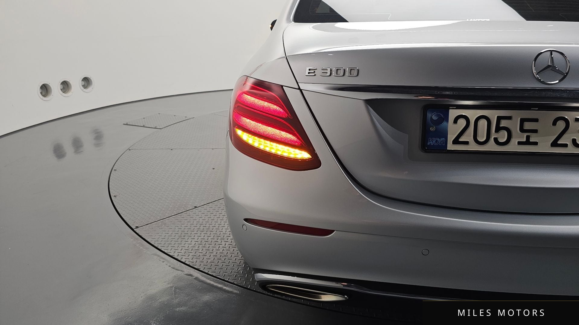 Mercedes-Benz E-Class W213 2019 — миниатюра 9
