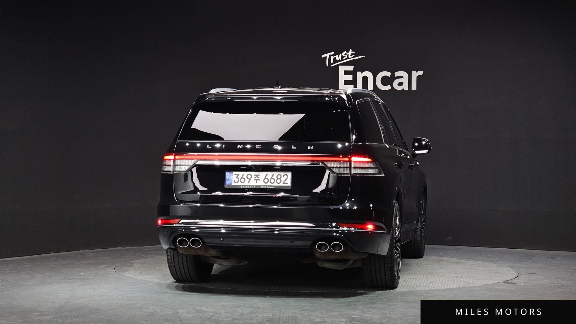 Lincoln Aviator 2022 — миниатюра 4