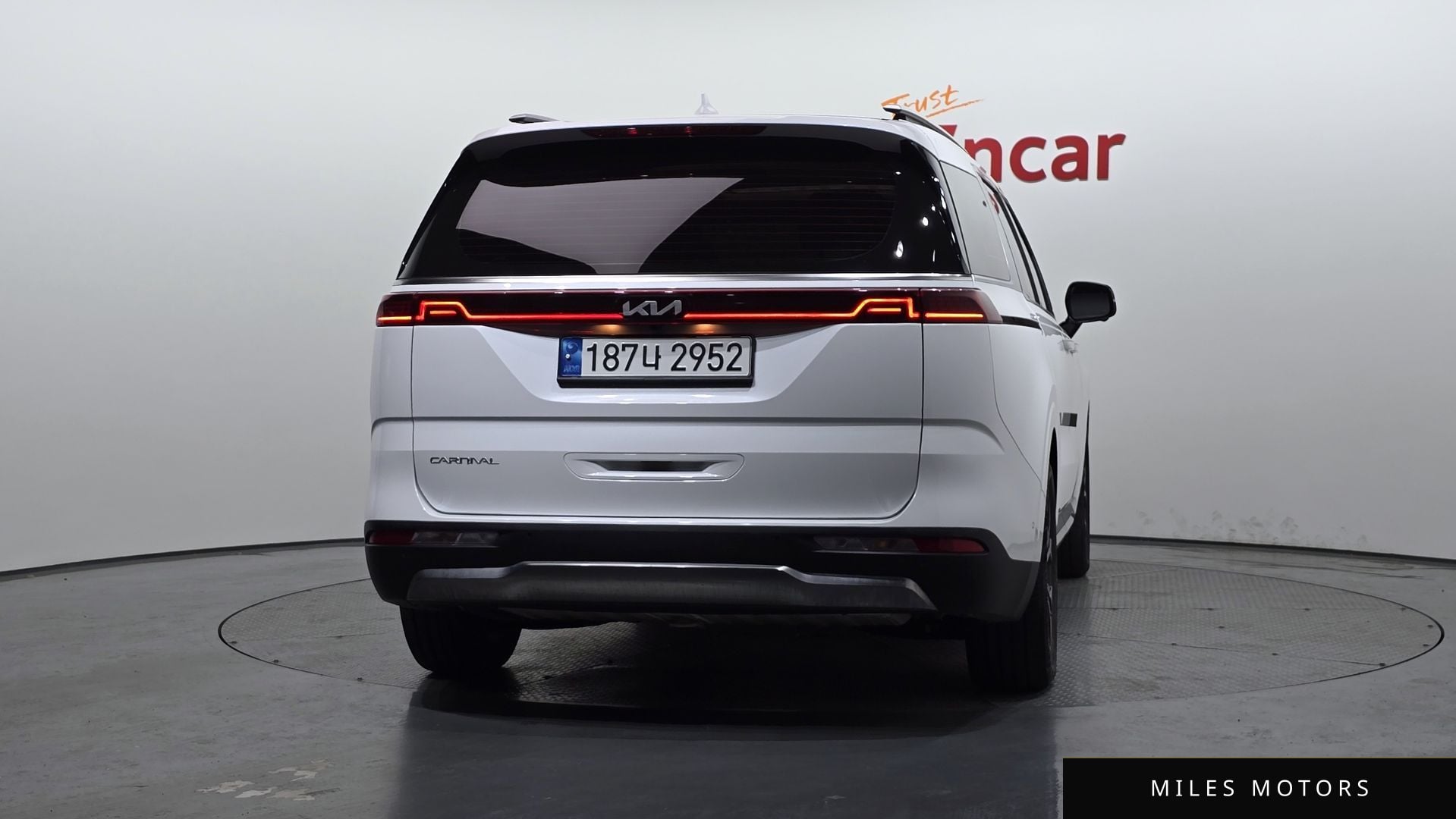 Kia Carnival 2023 — миниатюра 4