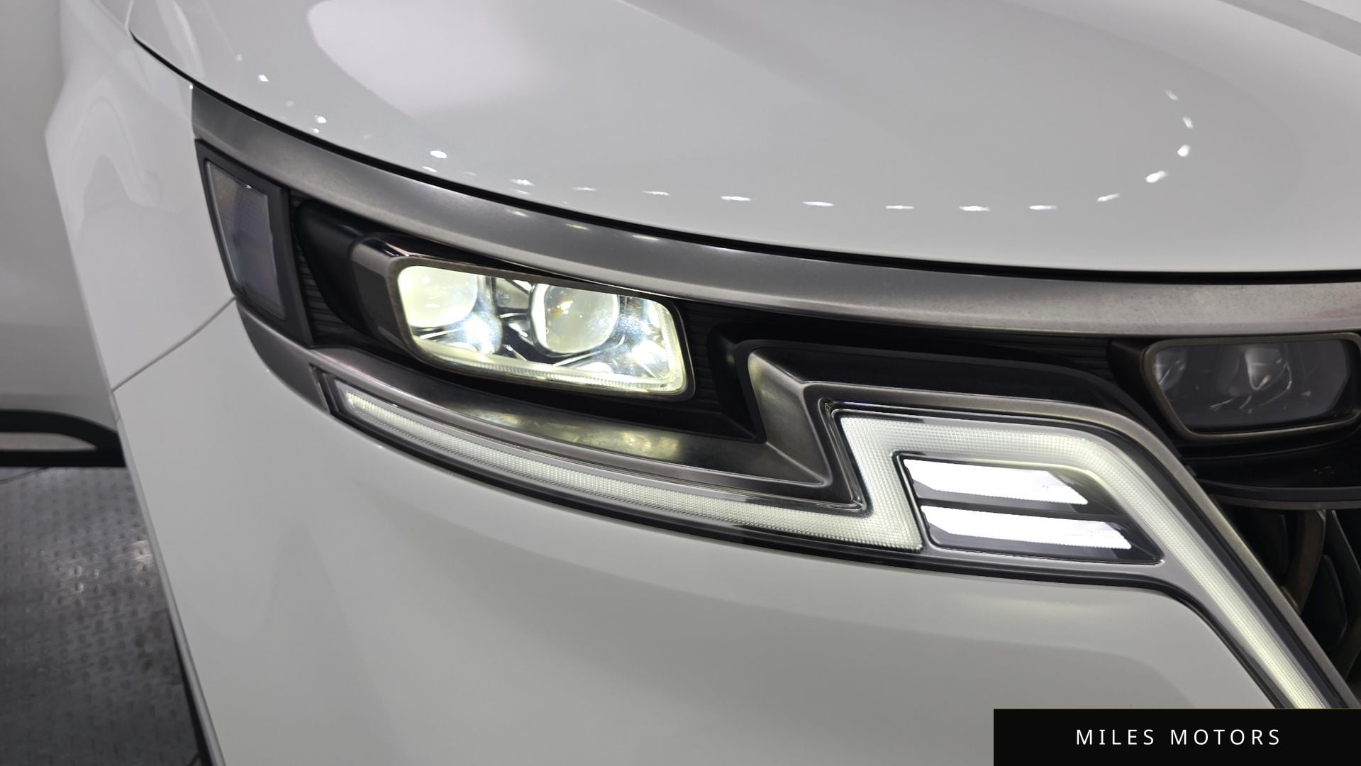 Kia Carnival 2023 — миниатюра 8