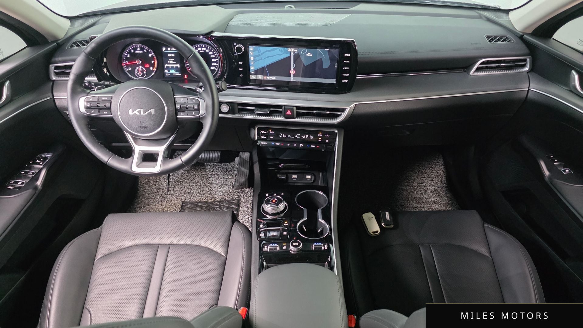 Kia K5 2023 — миниатюра 10