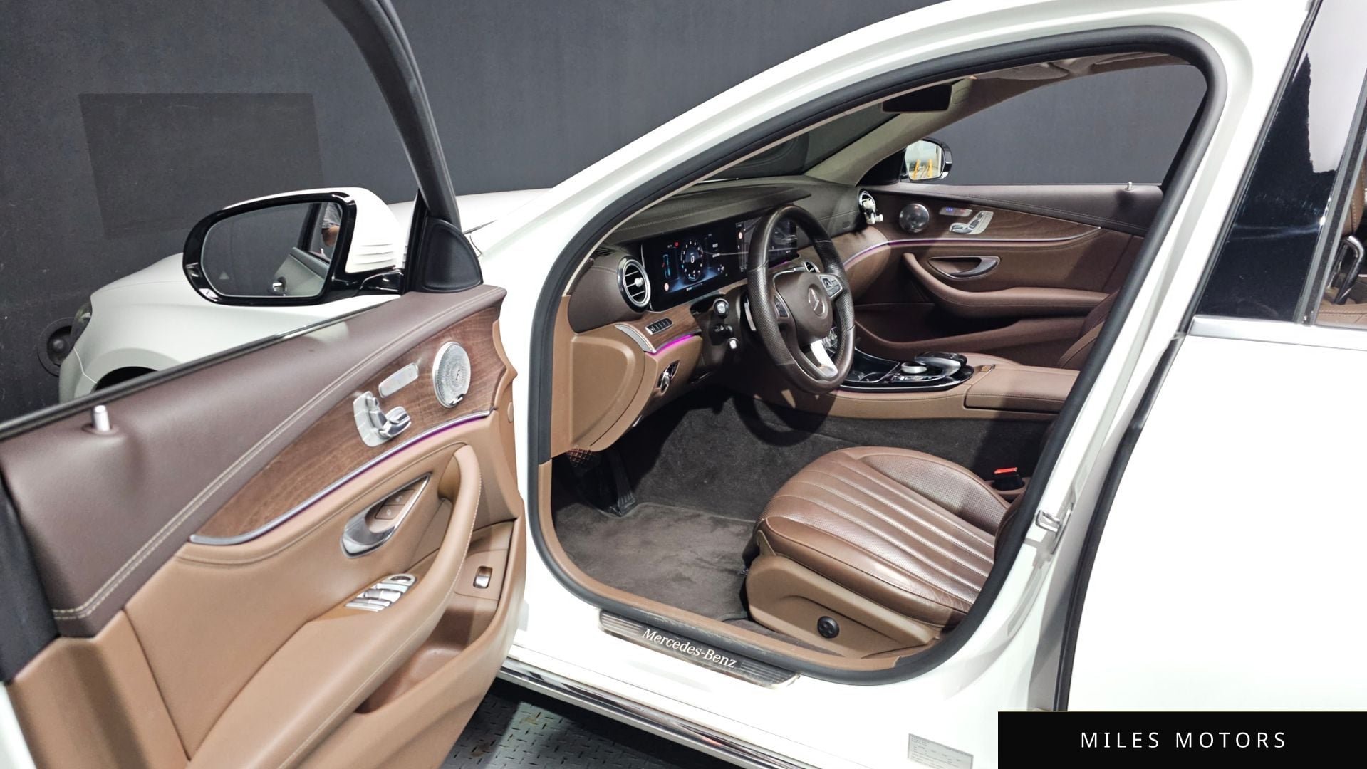Mercedes-Benz E-Class W213 2017 — миниатюра 10