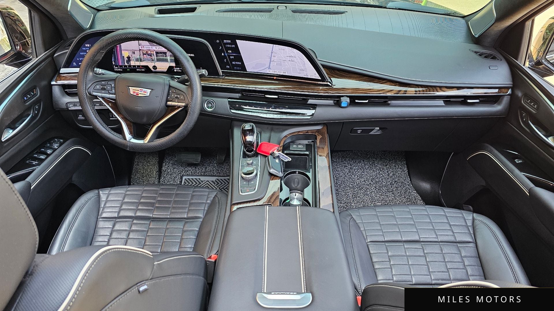Cadillac Escalade 2022 — миниатюра 7