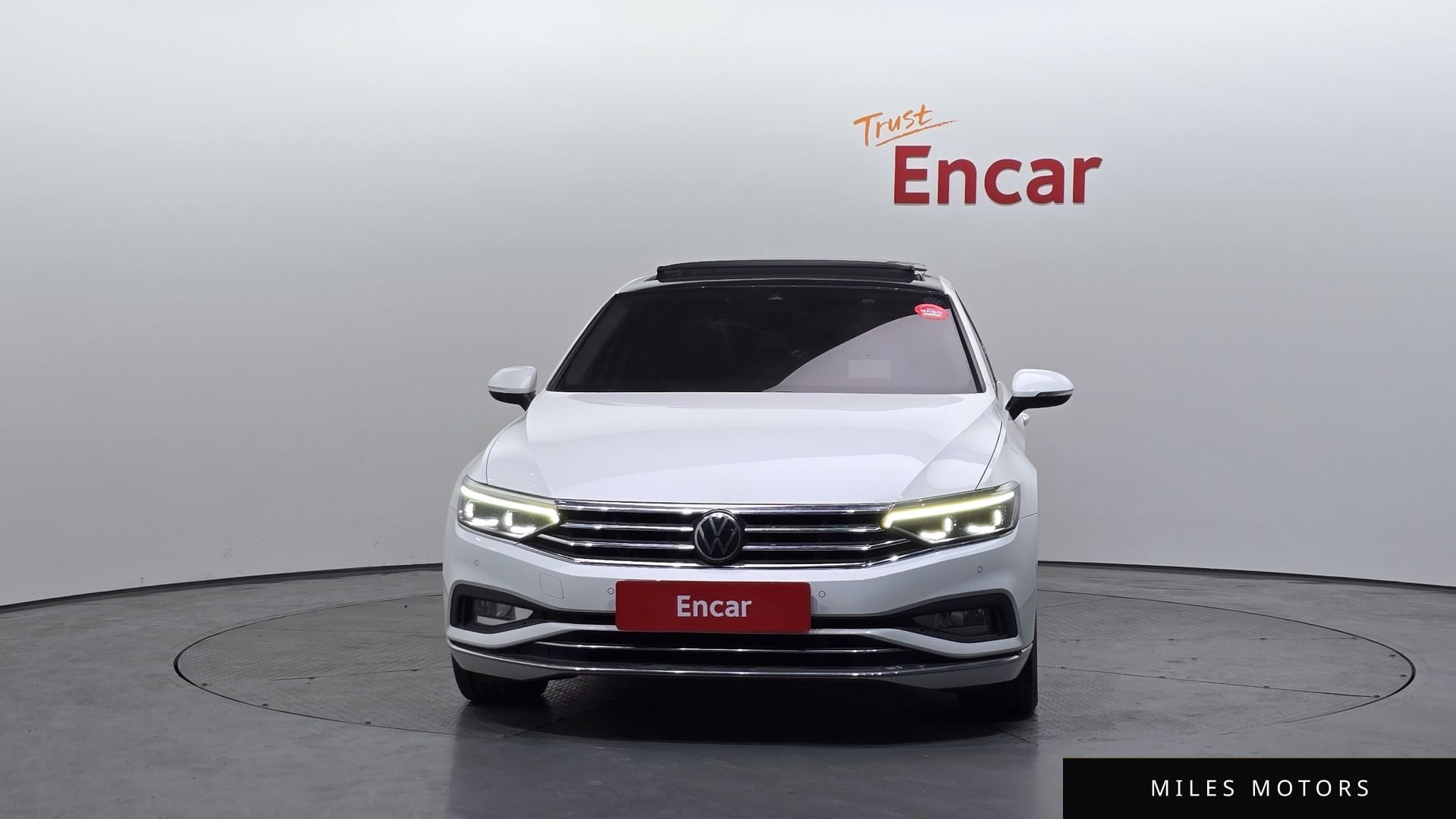 Volkswagen Passat 2021 — миниатюра 3