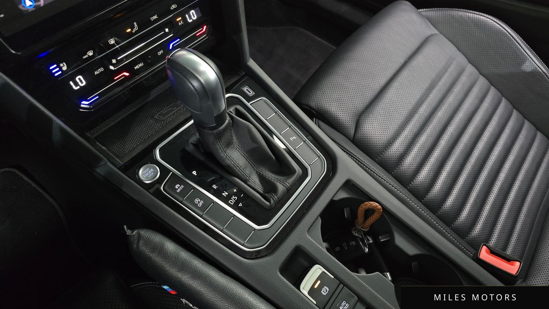 Volkswagen Passat 2021 — миниатюра 12