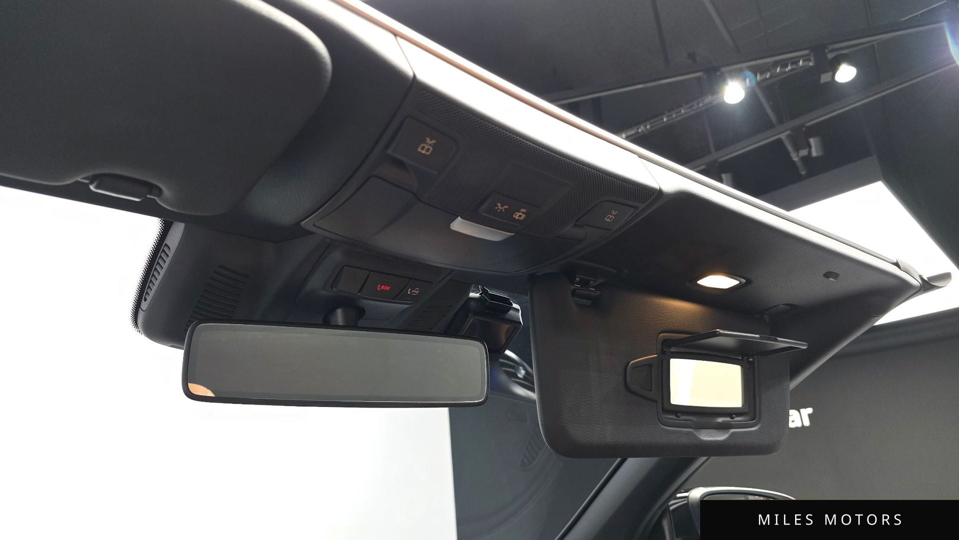 Mercedes-Benz C-Class W205 2019 — миниатюра 28