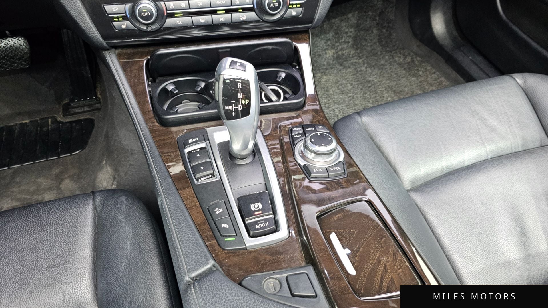 BMW 5 Series (F10) 2013 — миниатюра 9