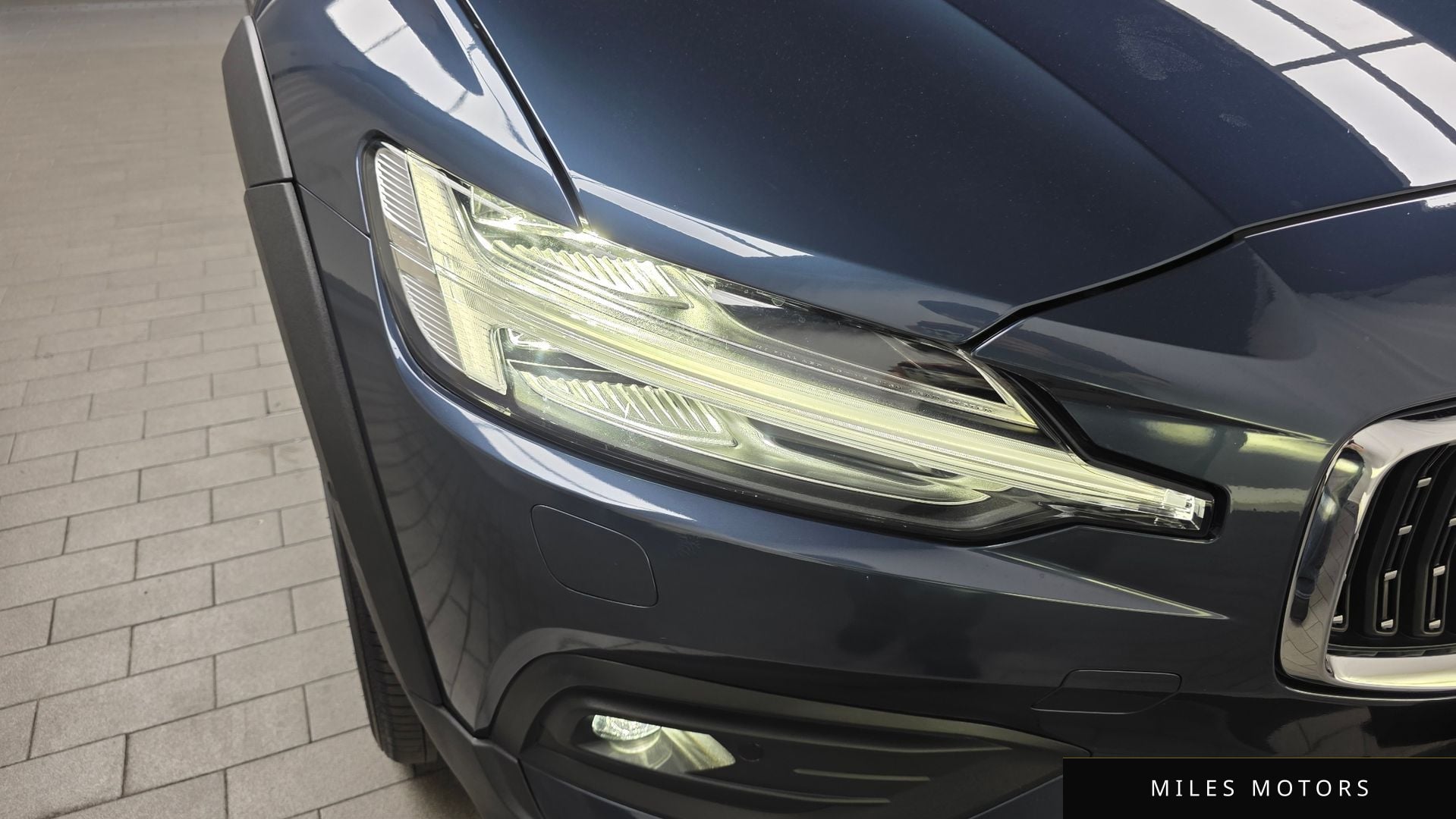 Volvo V60 2021 — миниатюра 8