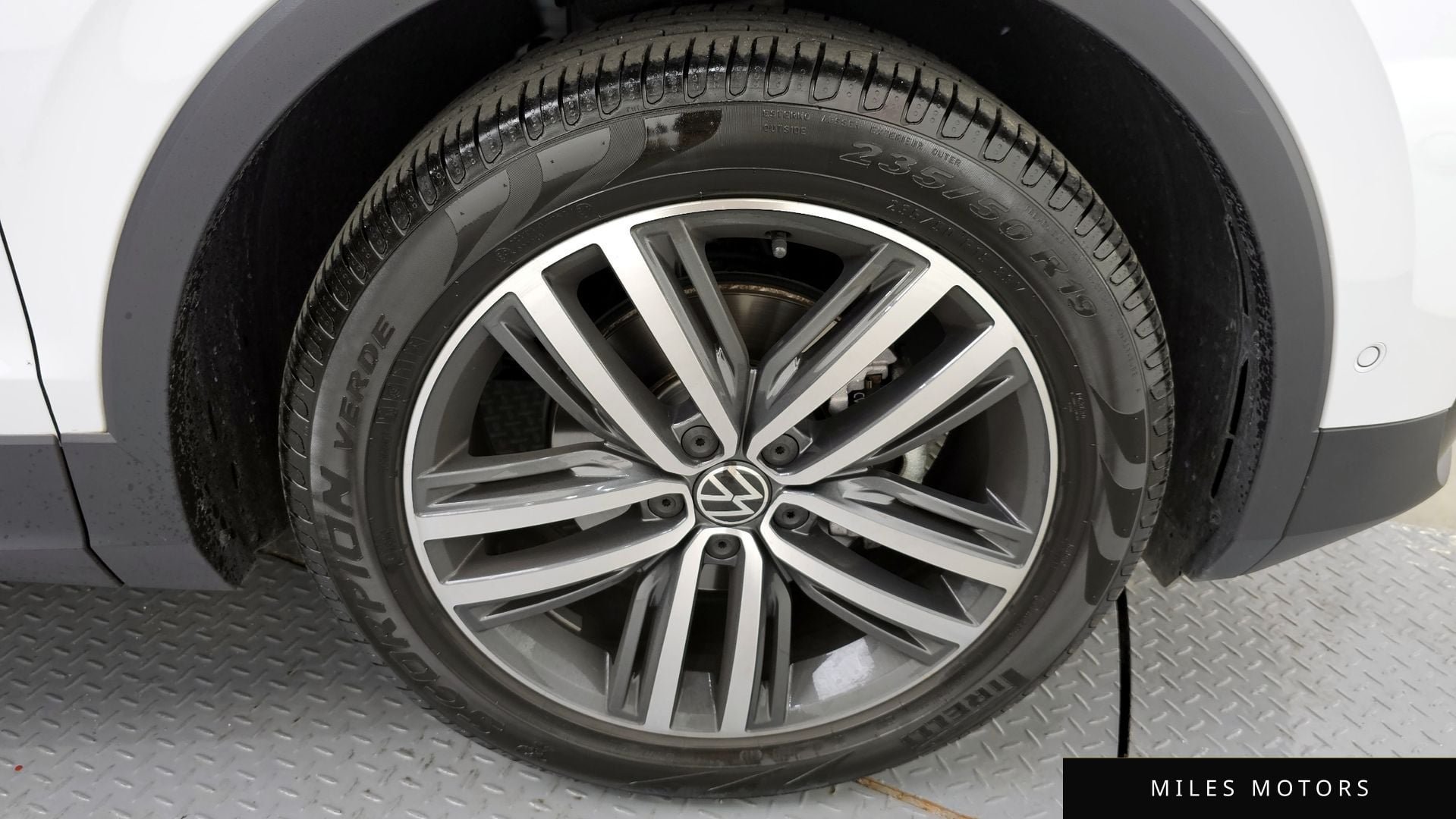 Volkswagen 티구안 2024 — миниатюра 7