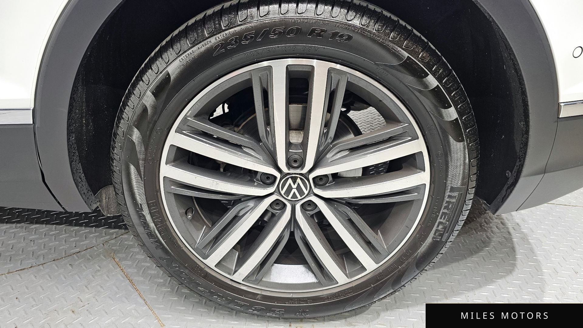 Volkswagen 티구안 2024 — миниатюра 34