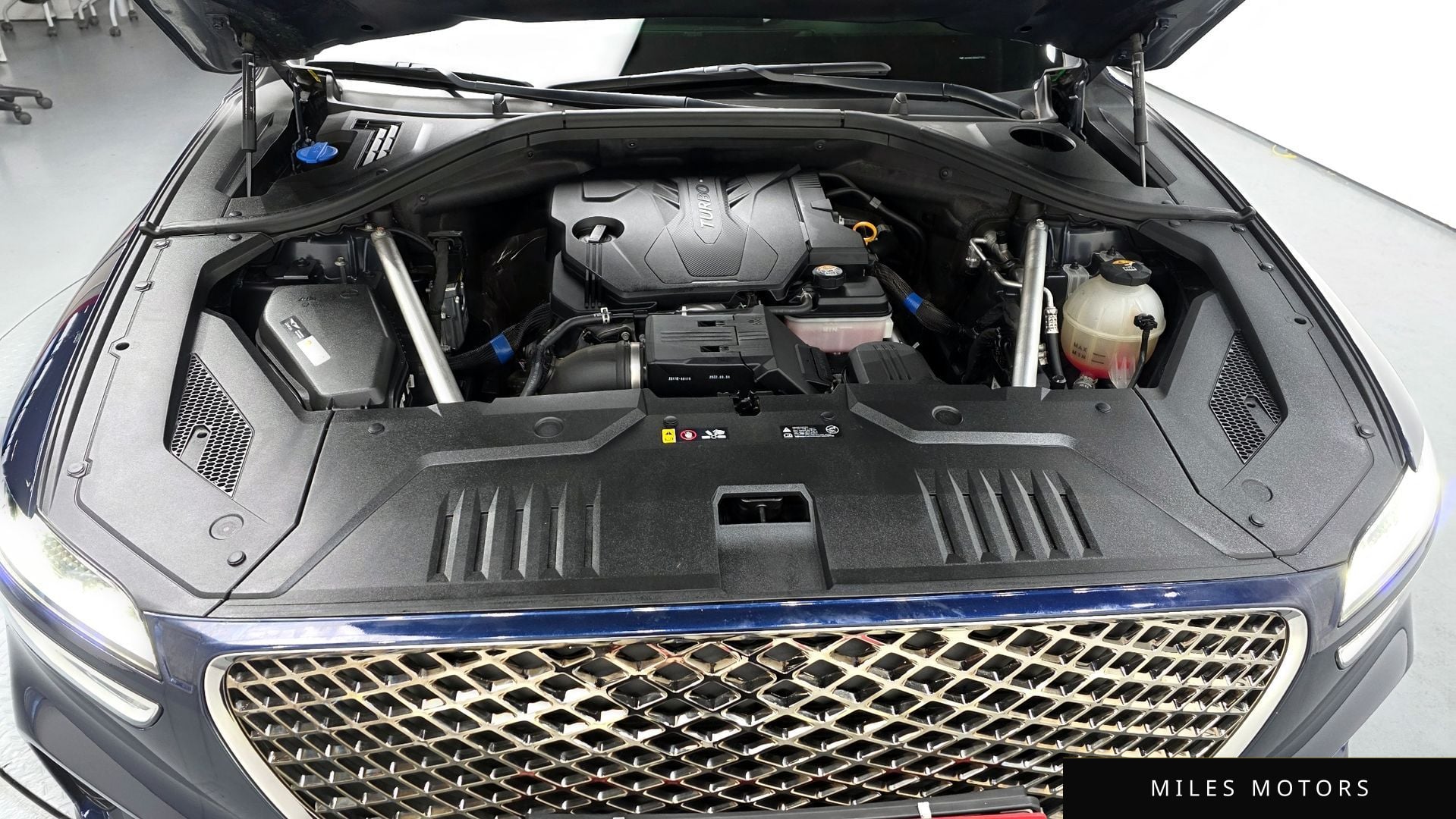 Genesis GV70 2022 — миниатюра 6