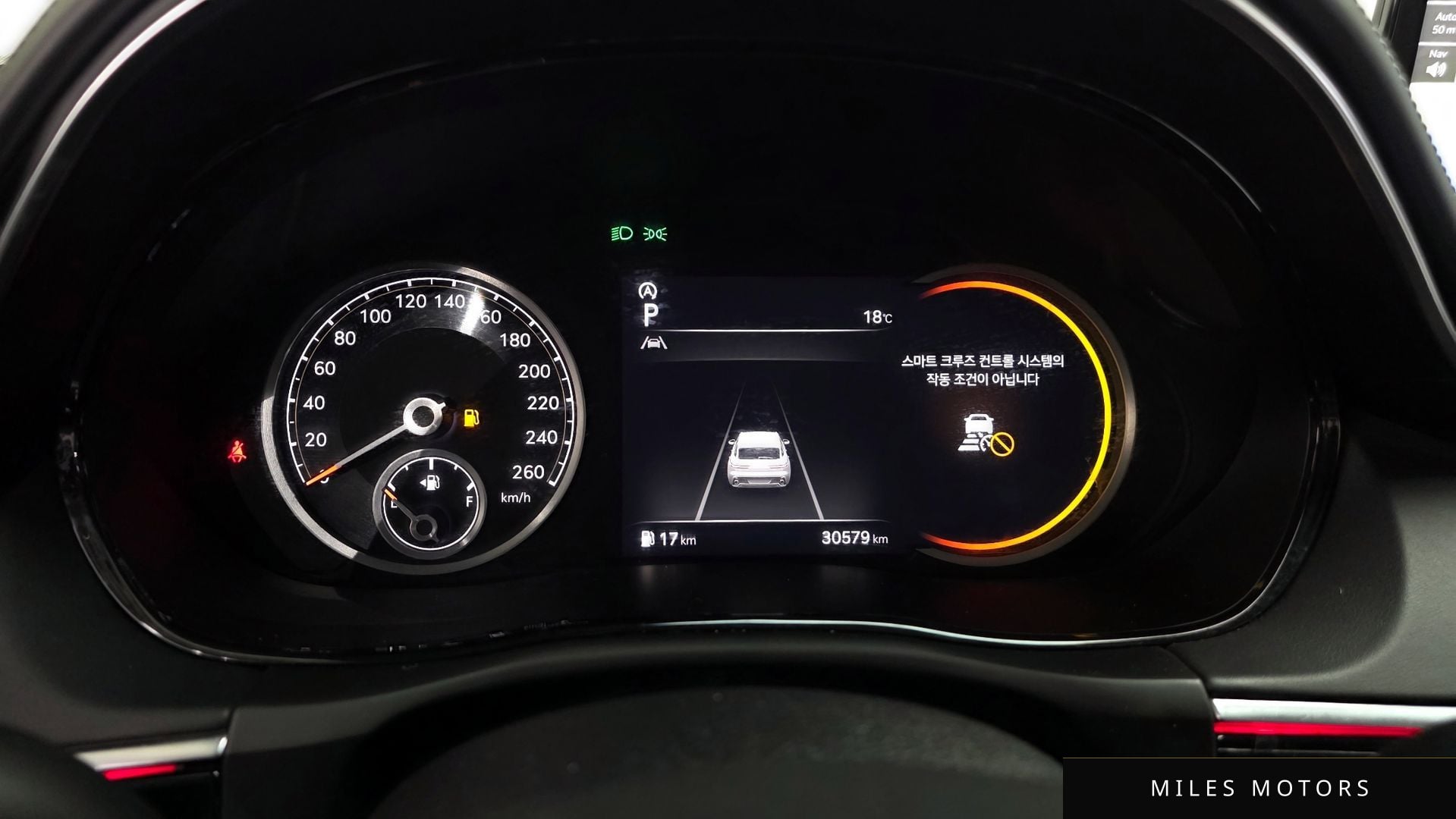 Genesis GV70 2022 — миниатюра 11