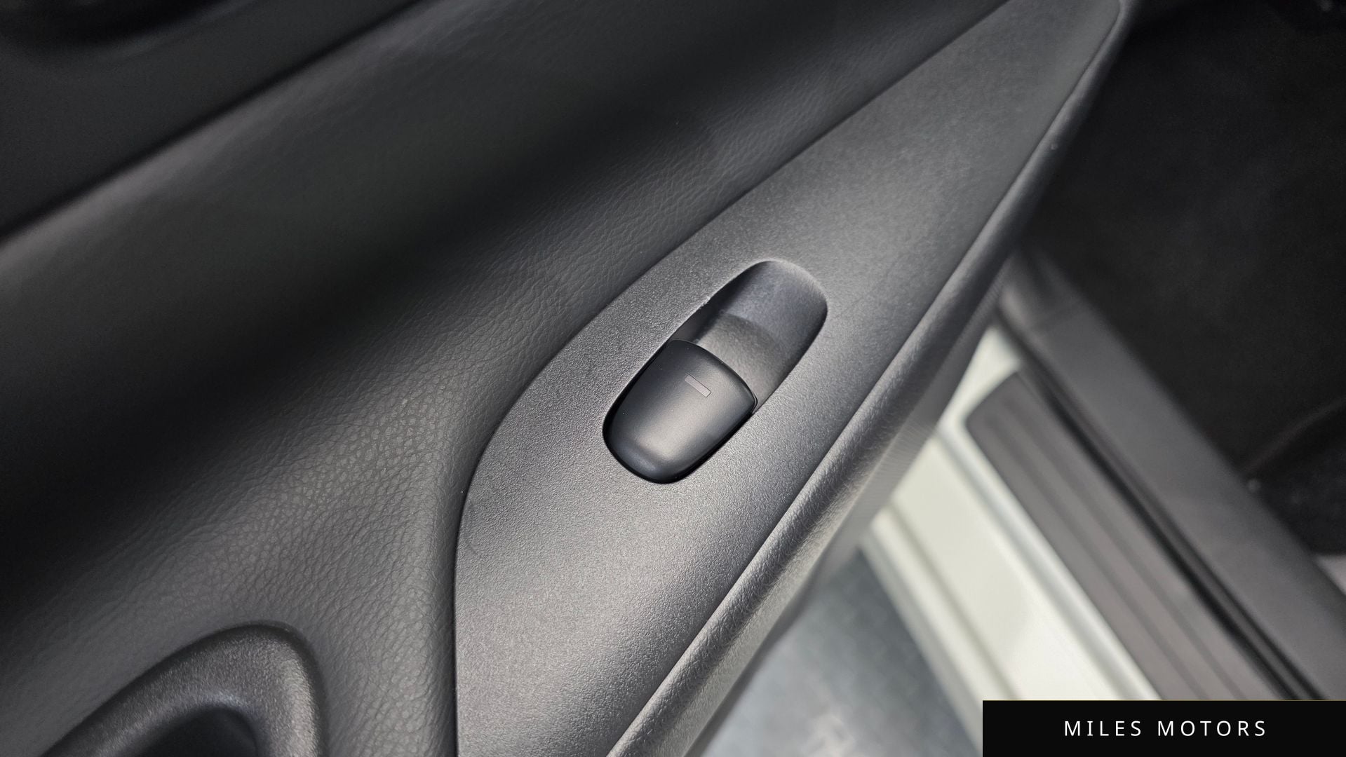 Nissan 알티마 2018 — миниатюра 31