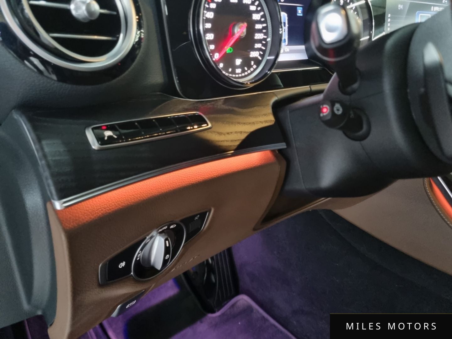 Mercedes-Benz E-Class W213 2020 — миниатюра 12