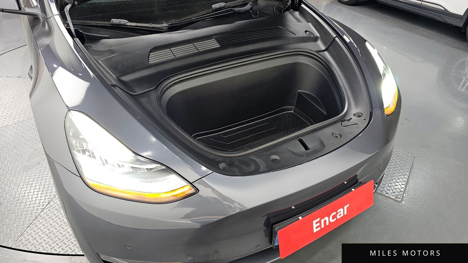 Tesla 모델 Y 2021 — миниатюра 5