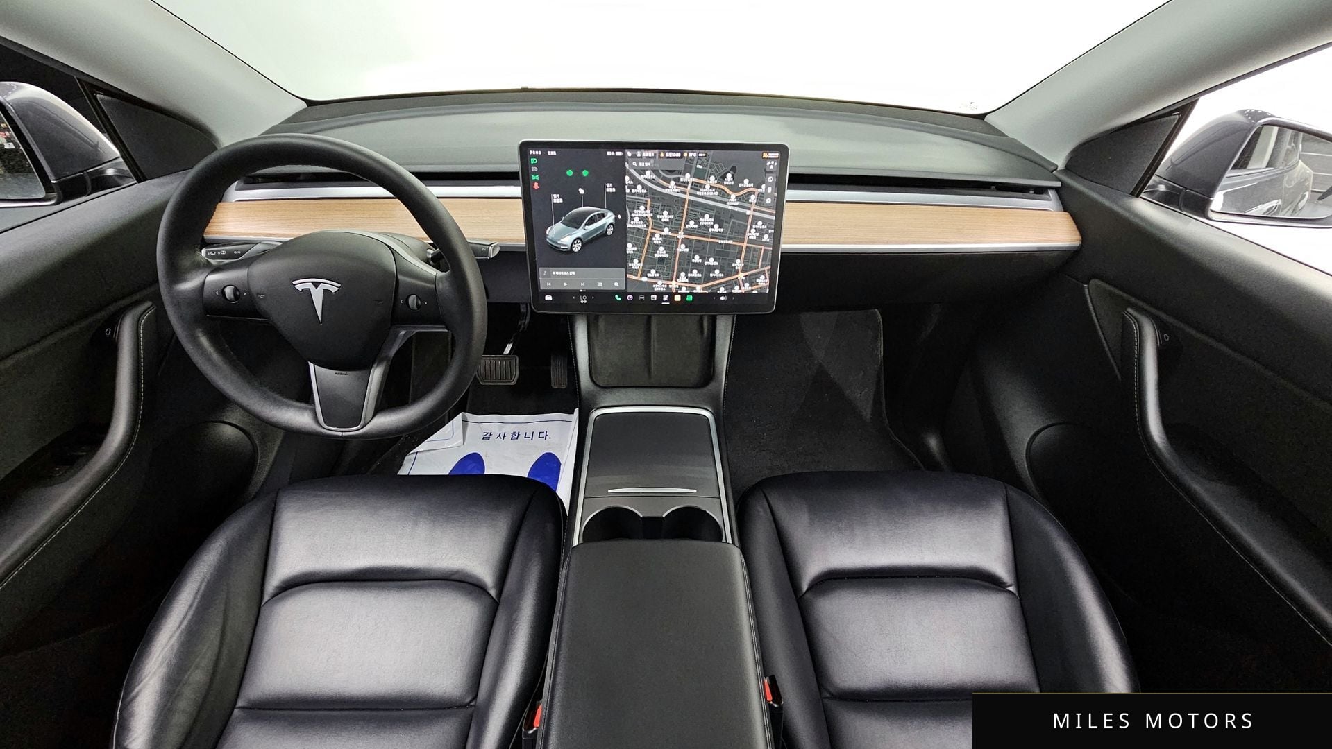 Tesla 모델 Y 2021 — миниатюра 9