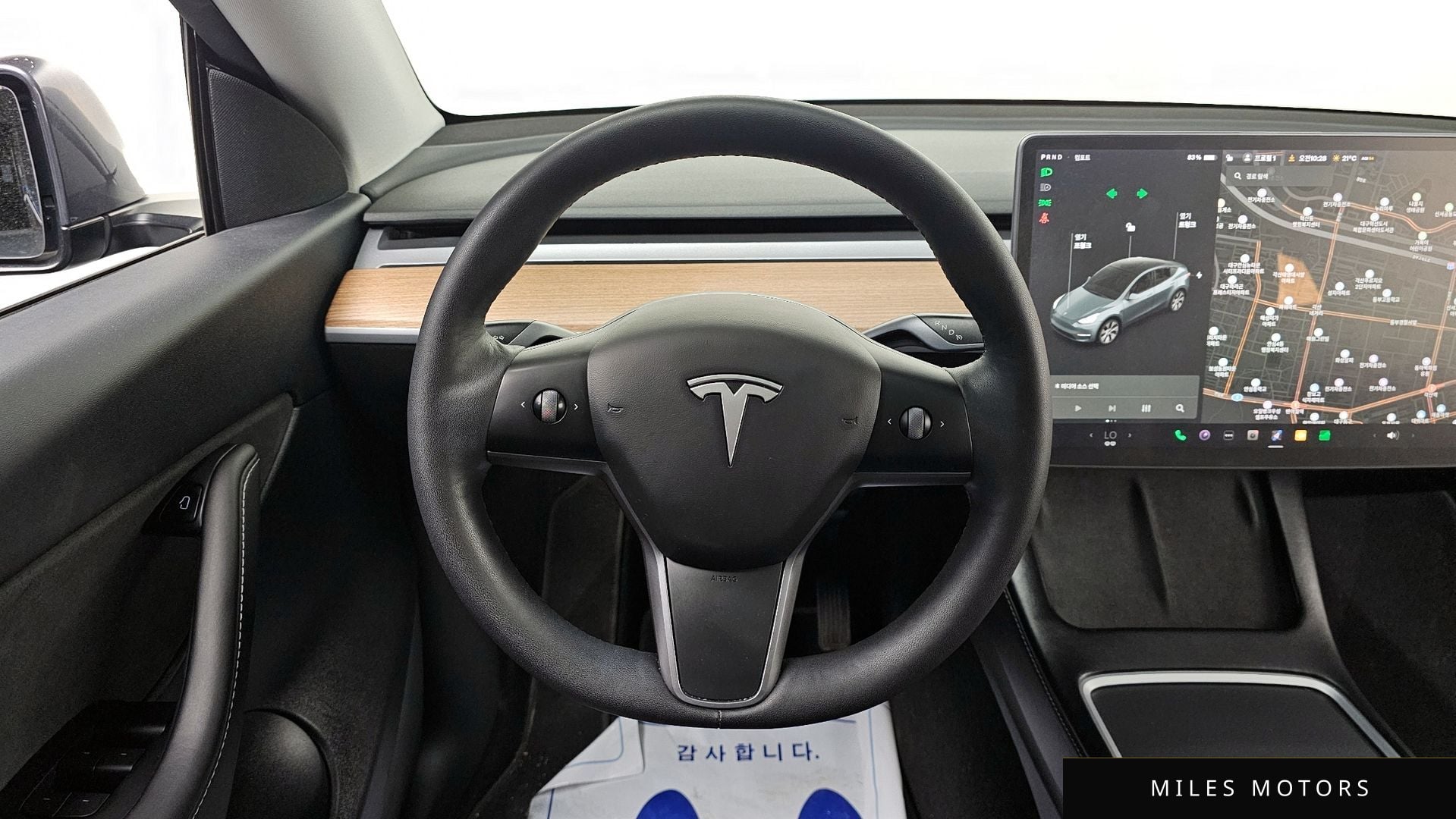 Tesla 모델 Y 2021 — миниатюра 19