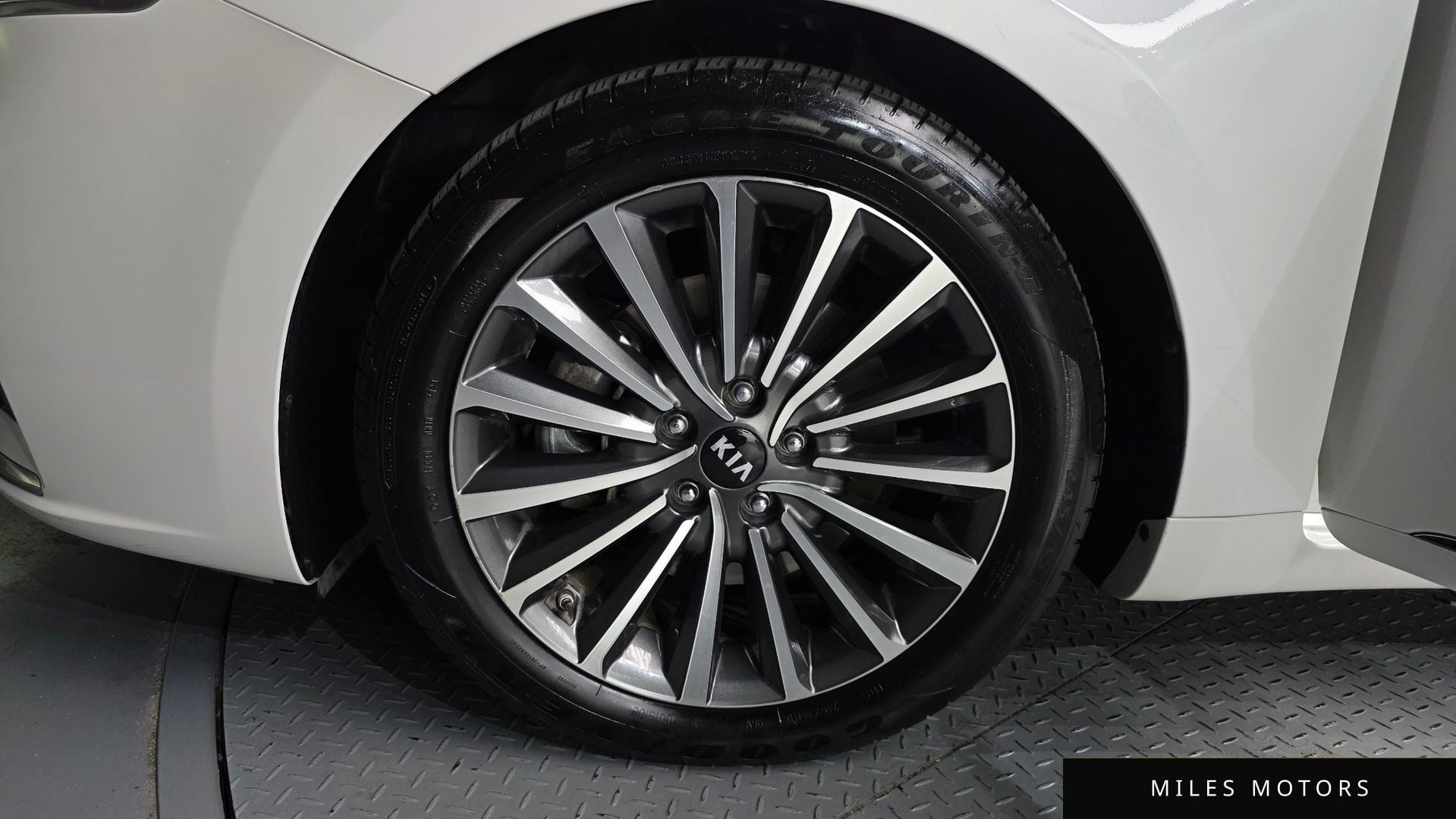 Kia K7 2017 — миниатюра 5