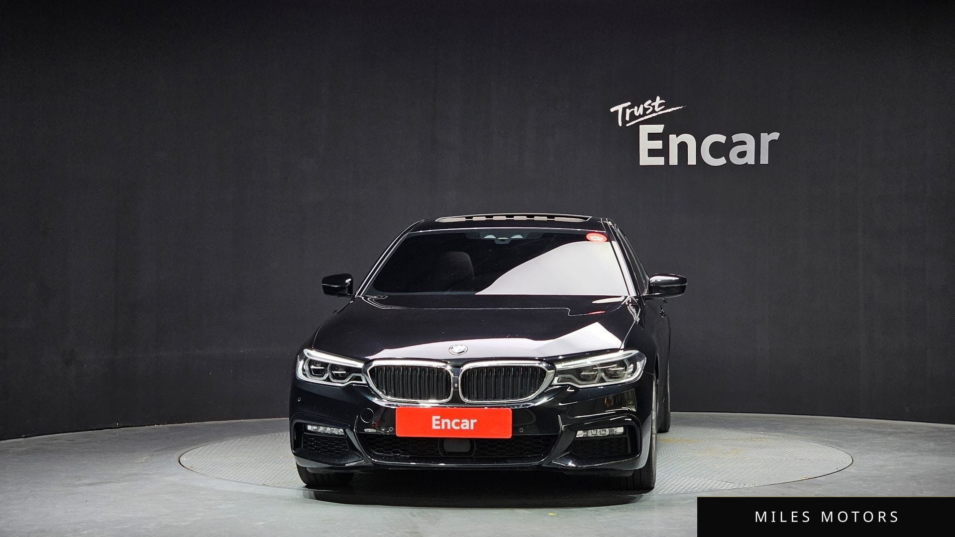 BMW 5시리즈 (G30) 2017 — миниатюра 3